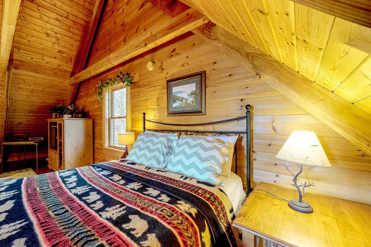 Lazy Bear Lodge Севьервилл Экстерьер фото